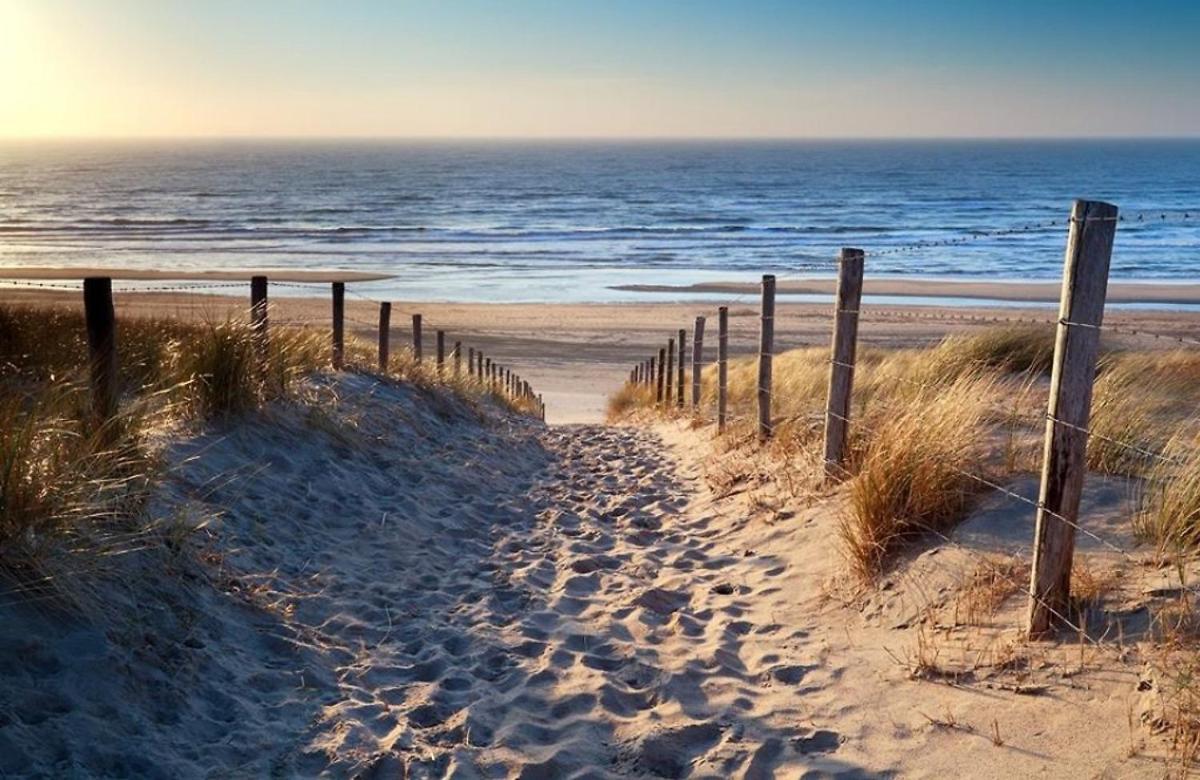 Strand83 Egmond aan Zee Esterno foto